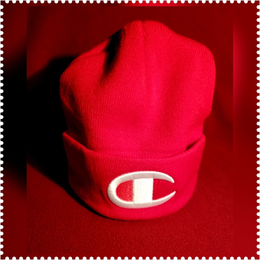 CHAMPION KNIT HAT BRAND NEW